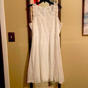 Cute detailed lace top dress